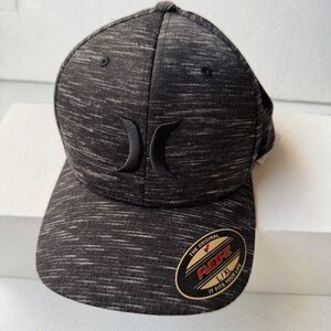 Hurley Flexfit Icon Texture Hat Yupoong Men's Size L/XL Gray Fitted Cap Casual